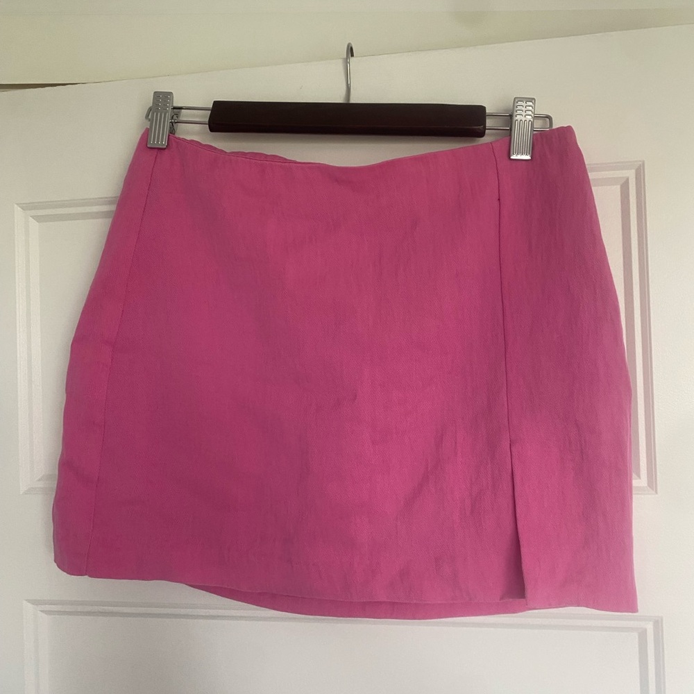 H&M Bright Pink Mini Skirt